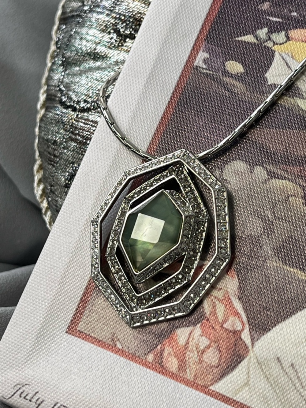 Chloe + Isabel 💙💛Silver Alpenglow Pendant Necklace NWOTOriginal pouch included